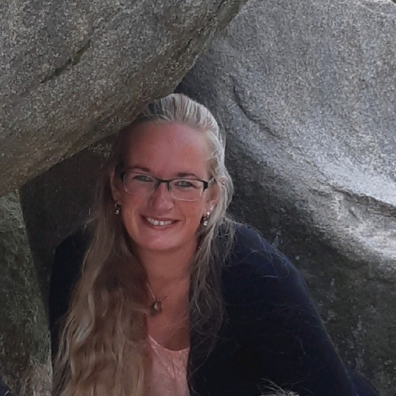  R. (Riemkje) Steeman 